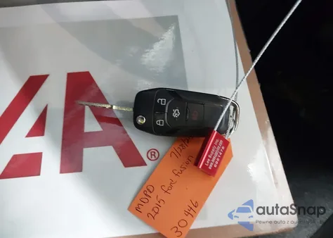 2015 Ford Fusion Hybrid S z USA, uszkodzony, nr VIN 3FA6P0UU0FR308741